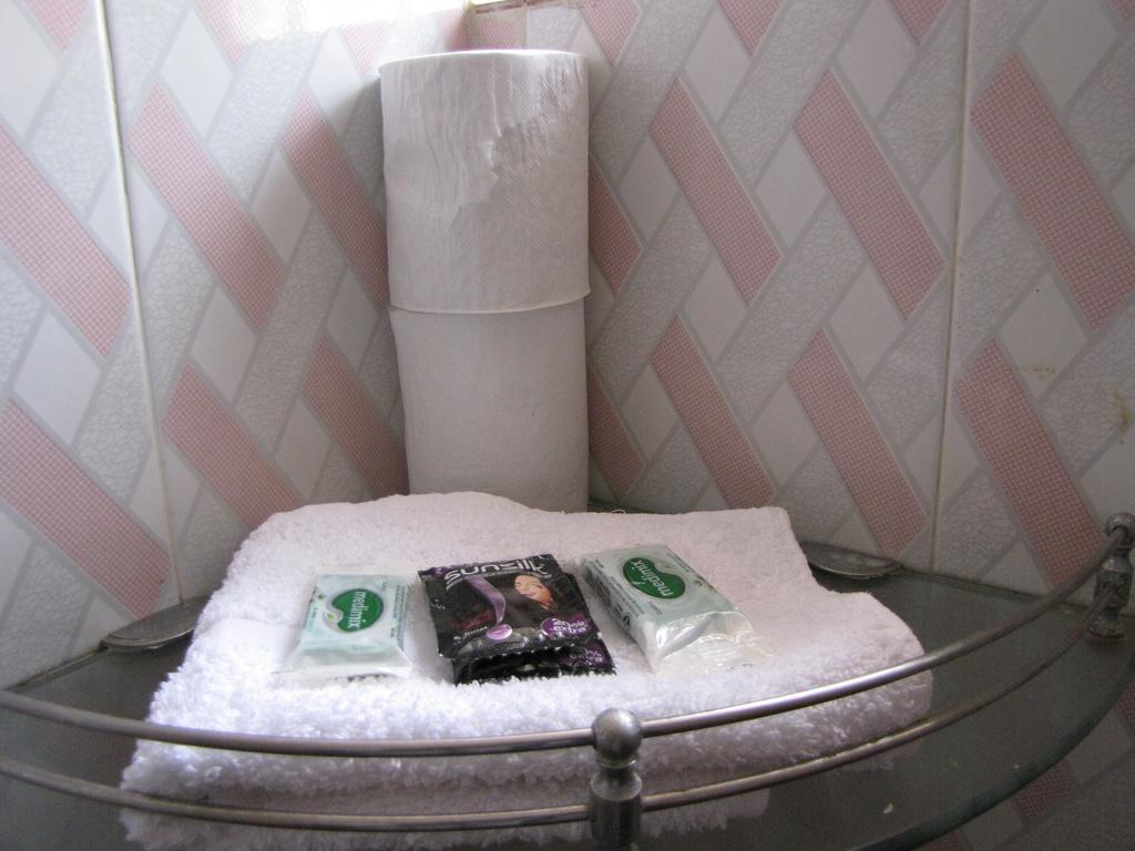 Domingos Guest House Baga Rom bilde