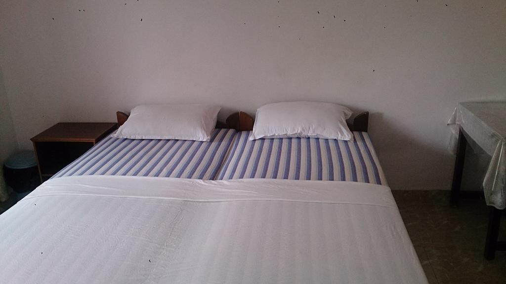 Domingos Guest House Baga Rom bilde